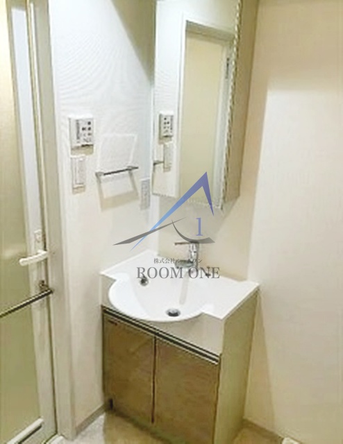 洗面設備　洗面台です。