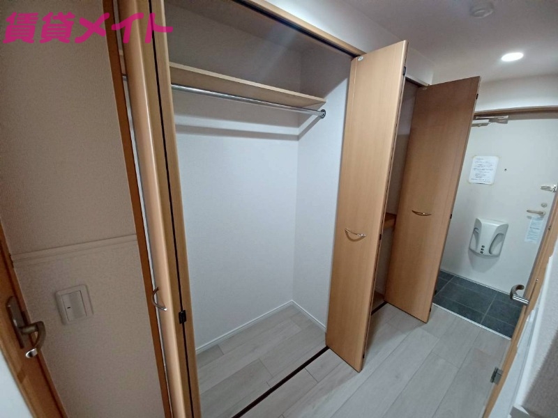 収納　同建物別部屋写真です