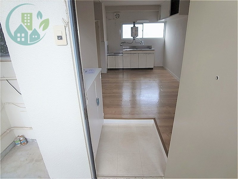 玄関　植野マンション