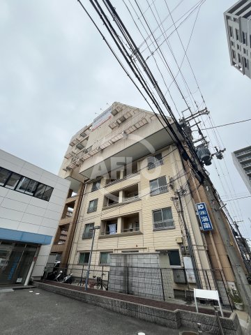 建物外観　ミラクルセブン江坂　外観