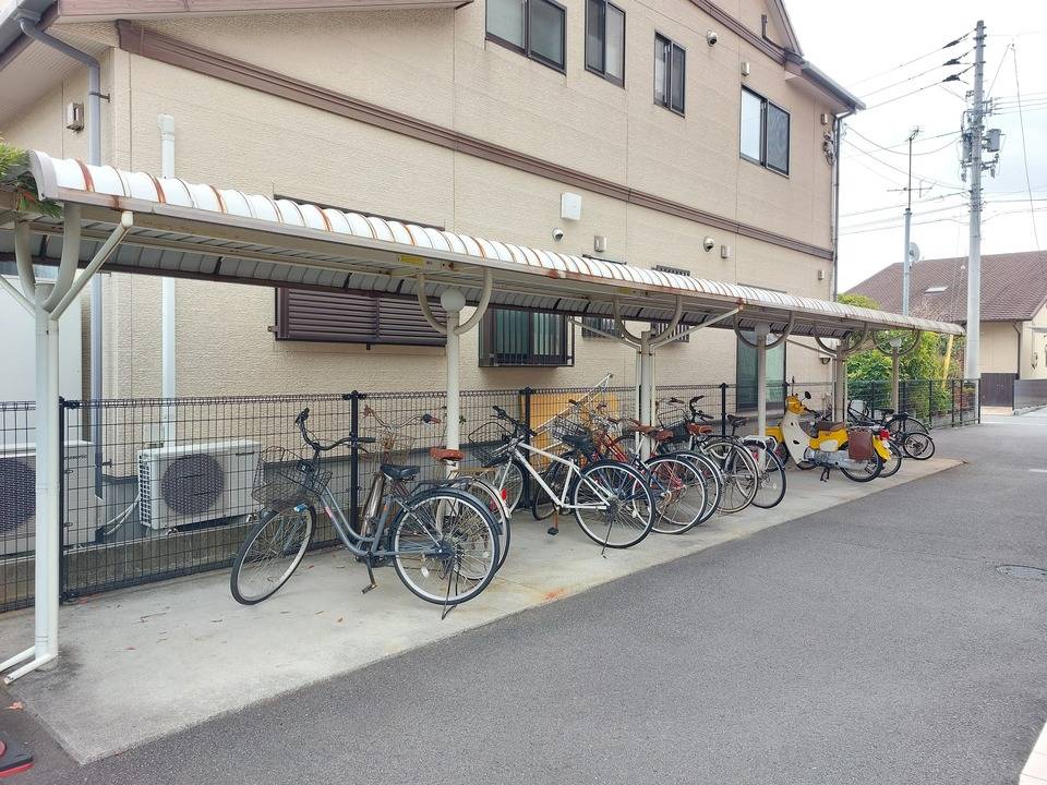 駐車場　駐輪場