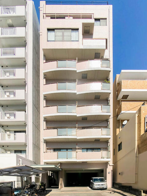 建物外観　新愛ビル