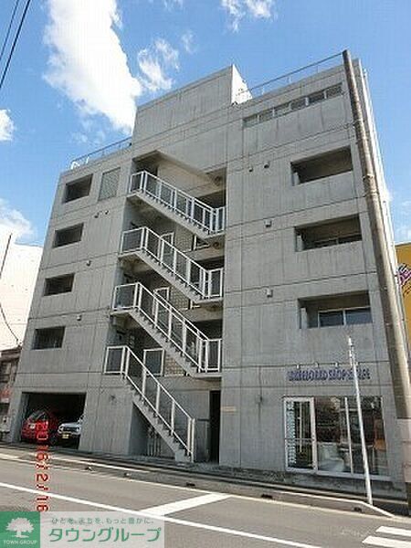 建物外観　お部屋探しはタウンハウジング蘇我店にお任せ下さい♪