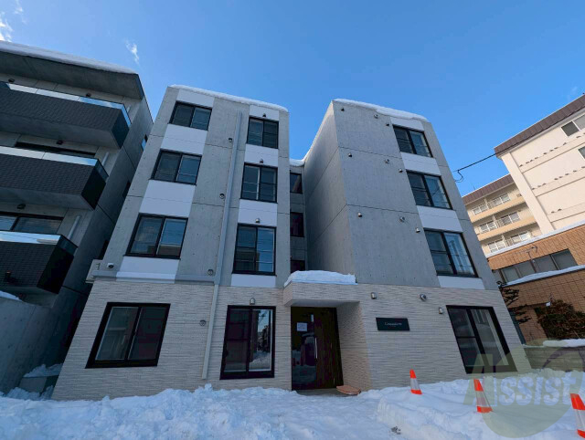 建物外観　札幌市豊平区平岸４条「Ｃａｍｐａｎｅｌｌａ平岸」