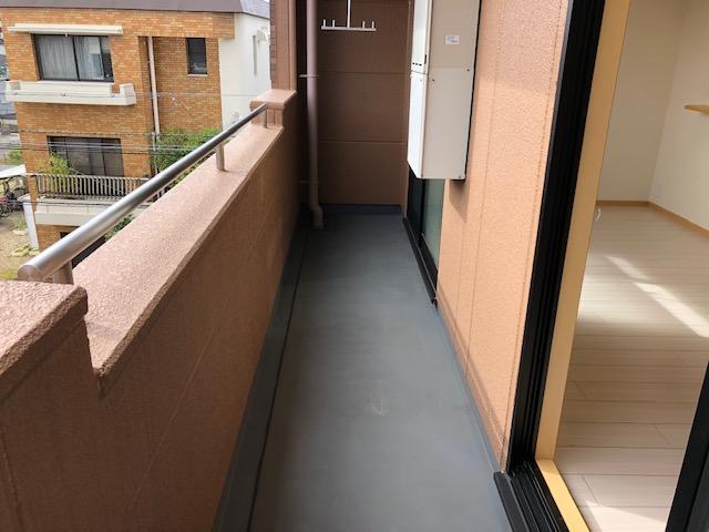 バルコニー　ベランダ