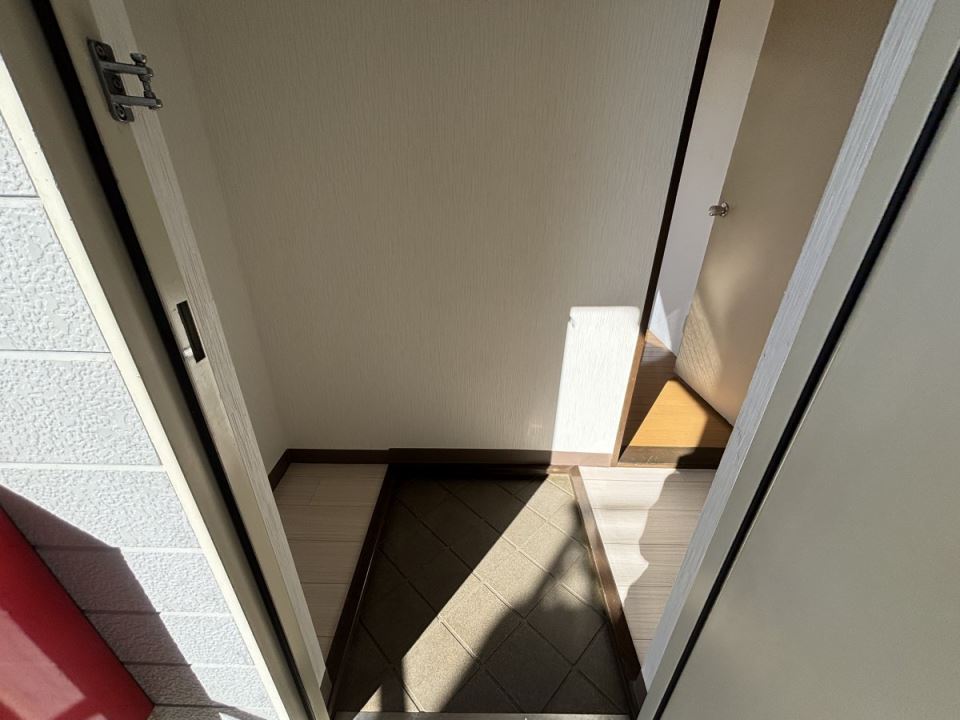 玄関　靴箱を置けちゃいます！