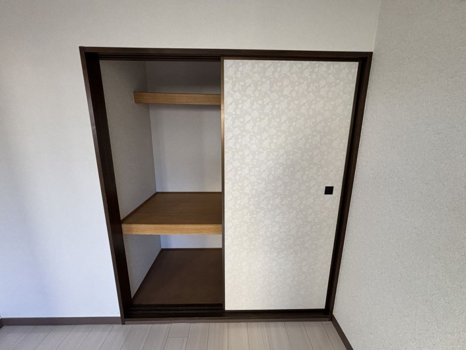 収納　ＴＶモニターフォン新設！
