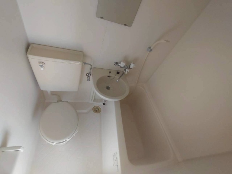 トイレ　※他部屋参考写真