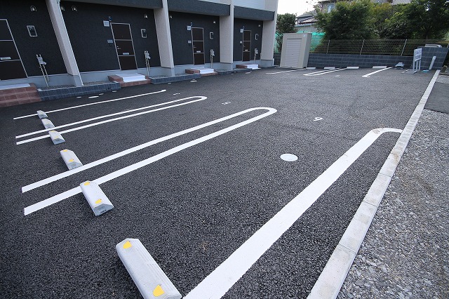 駐車場　駐車場