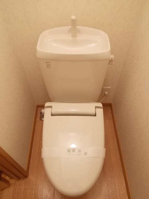 トイレ　トイレ