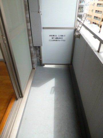 バルコニー　バルコニー