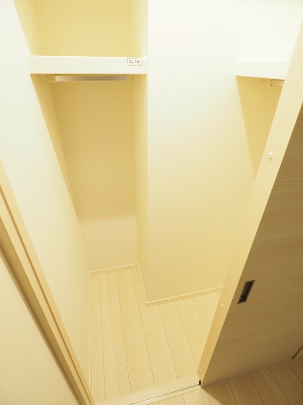 収納　奥行きのある収納です