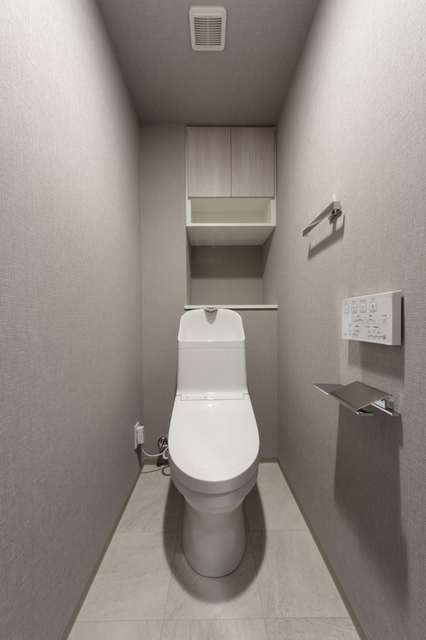 トイレ　※写真は同タイプ住戸です。