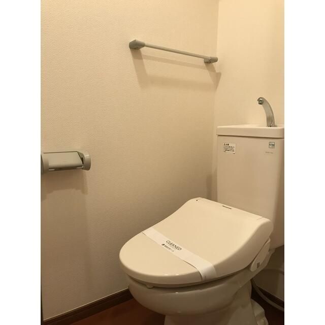 トイレ　※同一仕様・参考写真