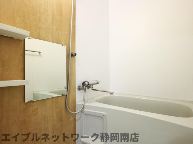 バス・シャワールーム　同イメージ