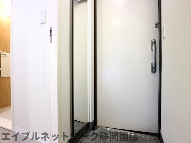 玄関　同イメージ