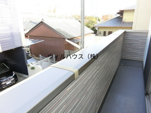 バルコニー　広めのバルコニー！