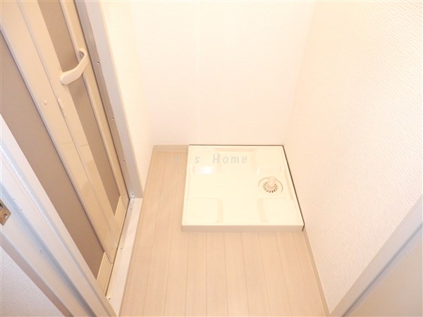 洗面設備　室内洗濯機置場