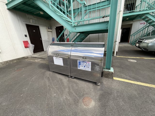 その他　敷地内ゴミ集積場です