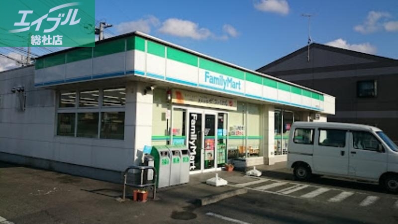 コンビニ　ファミリーマート総社溝口店（コンビニ）まで604m