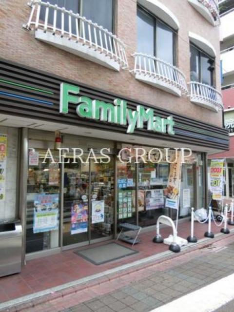 コンビニ　ファミリーマート大岡山駅前店（コンビニ）まで290m