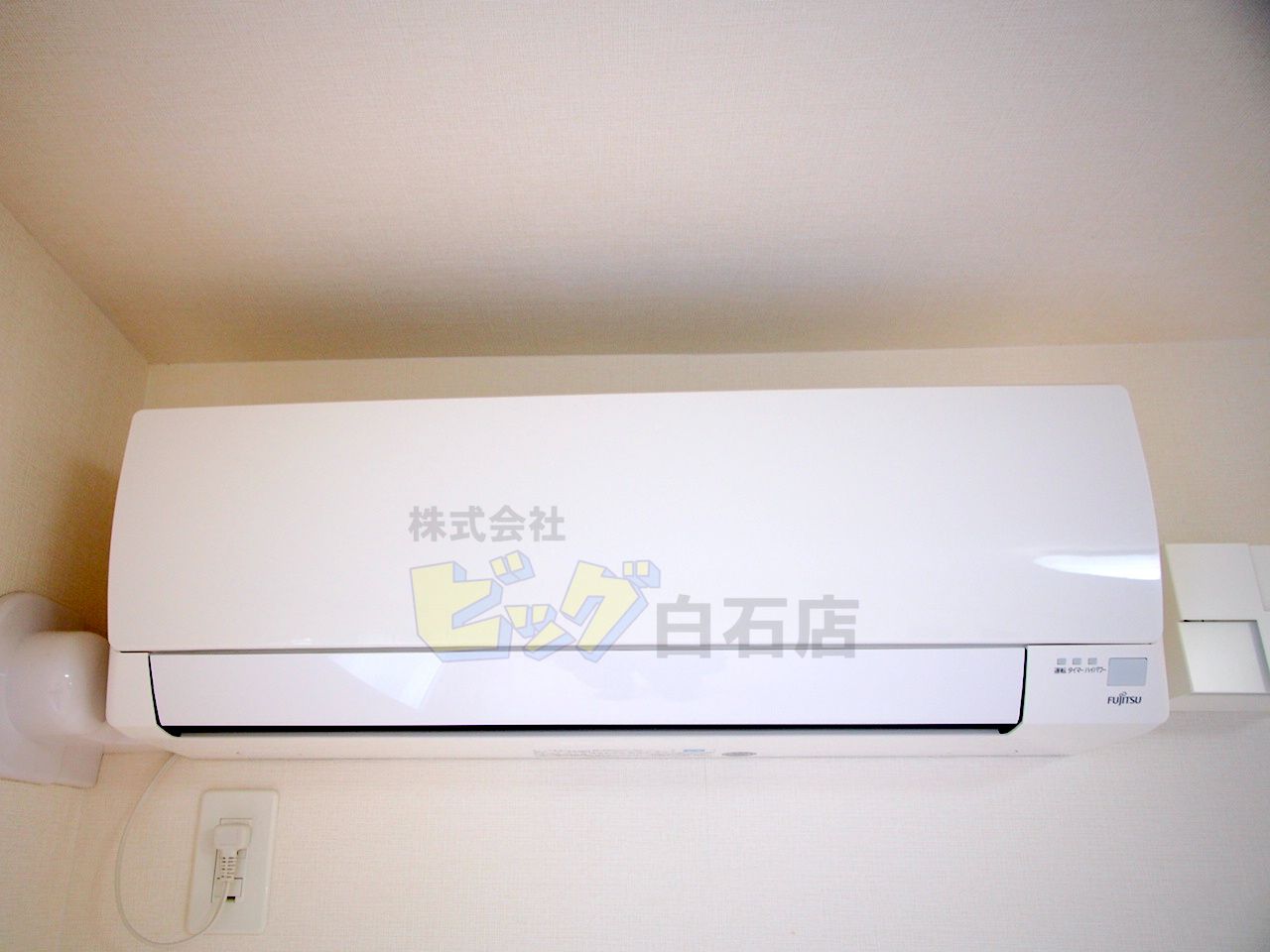 その他設備　夏も快適なエアコン付きです♪