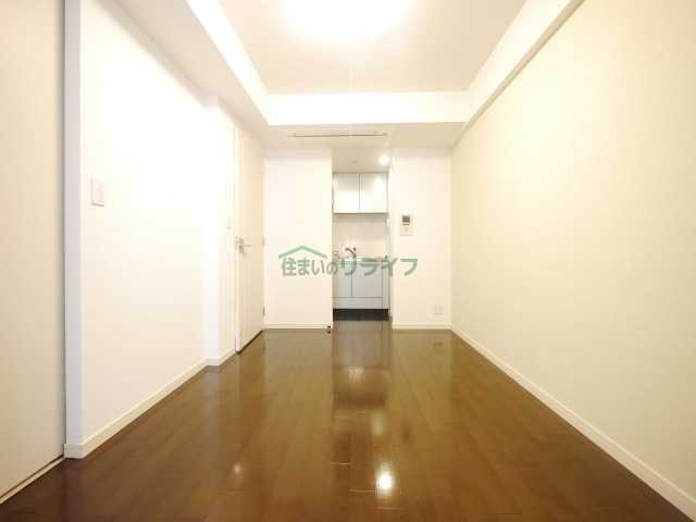 レジディア赤坂の居間写真