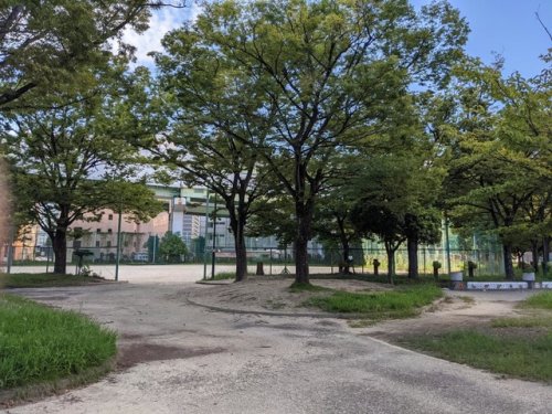 公園　六反公園（公園）まで187m