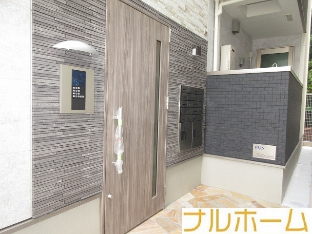 地下鉄谷町線 長原駅 徒歩2分 3階建 築3年の外観写真