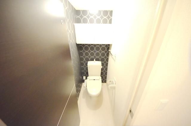ＪＲ高崎線 北上尾駅 徒歩10分 3階建 築14年のトイレ写真