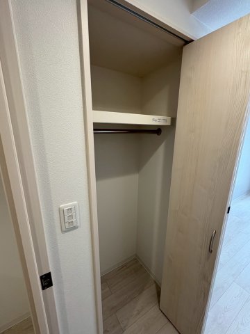 プレサンスNEO上新庄PRIMECRUISの内装写真