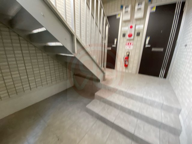 ロビー　建物の内部です