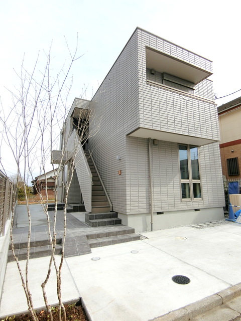 建物外観　★築浅★１フロア２世帯角部屋★耐震・耐火構造★