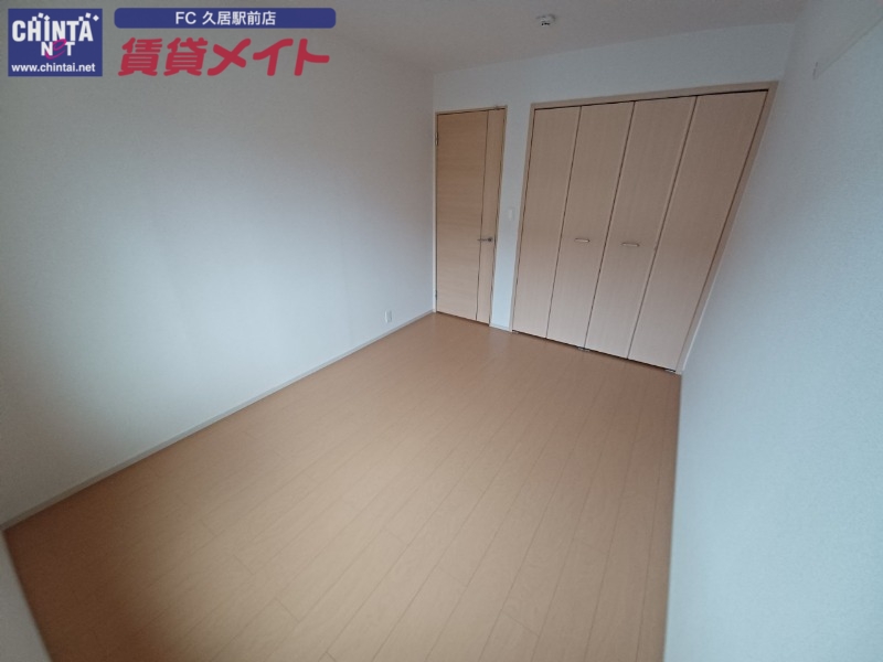 その他部屋・スペース　同型反転参考写真です