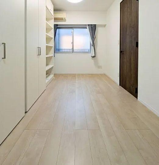 グレンパーク駒場WESTの居間写真