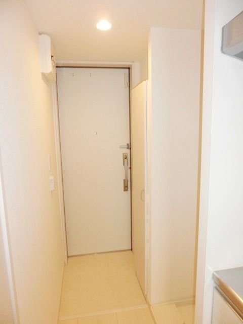 玄関　トールタイプシューズボックス