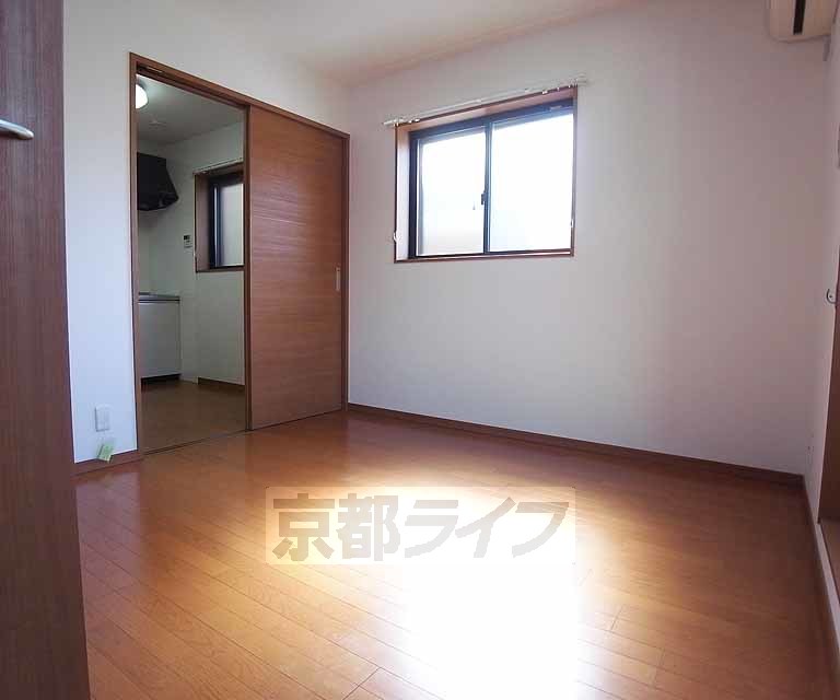 居室・リビング　明るいお部屋です。