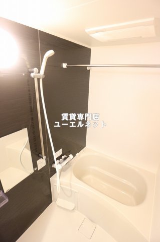 ＪＲ東海道本線 岸辺駅 徒歩3分 10階建 築3年の風呂写真
