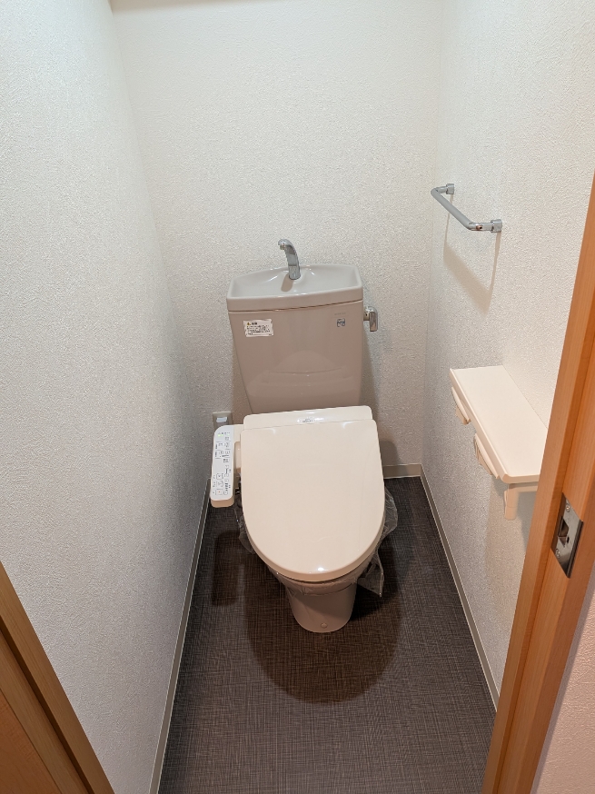 シティウイング北仙台のトイレ写真
