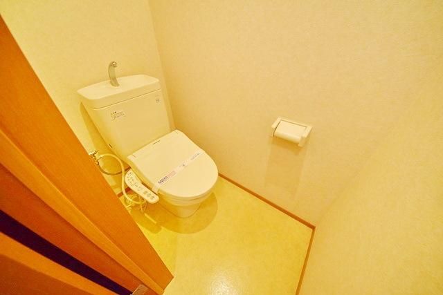 トイレ　別号室参考写真