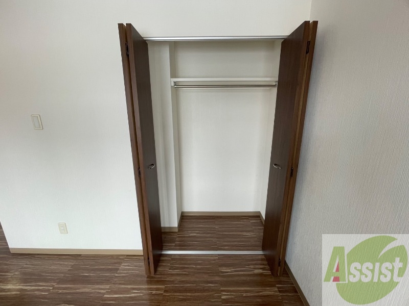 収納　収納もバッチリあるのでお部屋が片付きますよ！