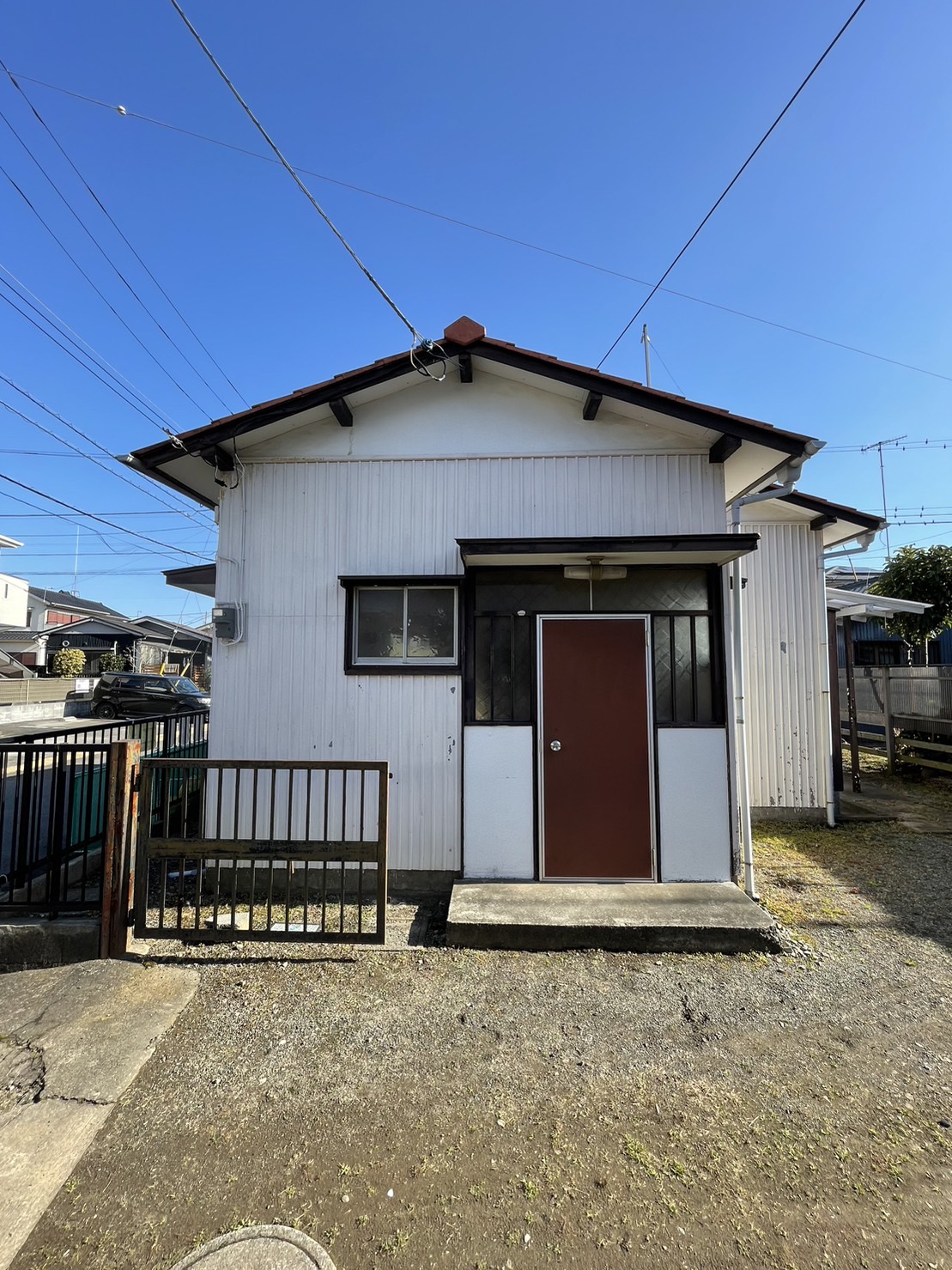 三橋貸家の建物外観