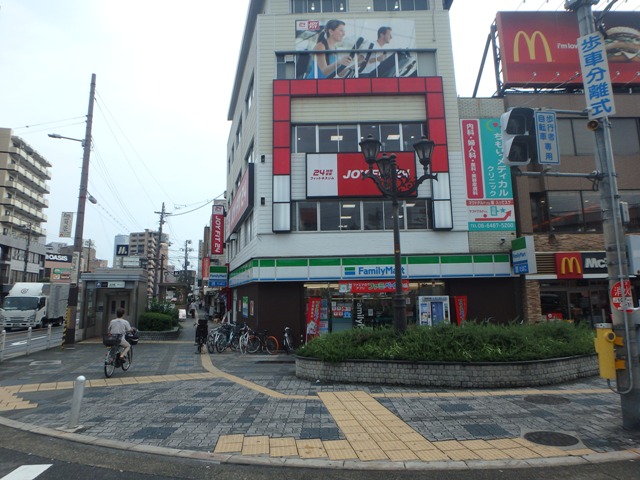 コンビニ　ファミリーマート　野田駅前店（コンビニ）まで530m
