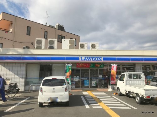 コンビニ　ローソン 阪急崇禅寺駅前店（コンビニ）まで584m