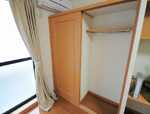 収納　クローゼット