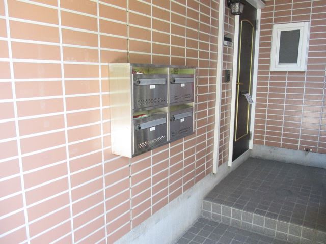 エントランス　集合ポストです