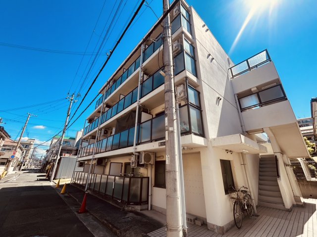 神戸市垂水区中道のマンションの建物外観