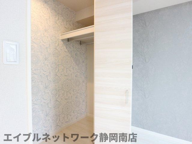 収納　十分な収納スペースがあります