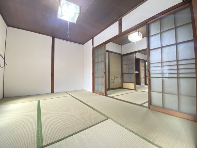 居室・リビング　6帖の和室です