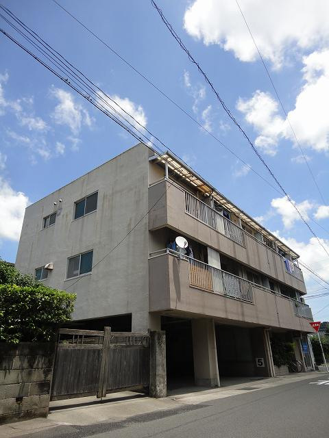 鹿児島市城西のマンションの建物外観